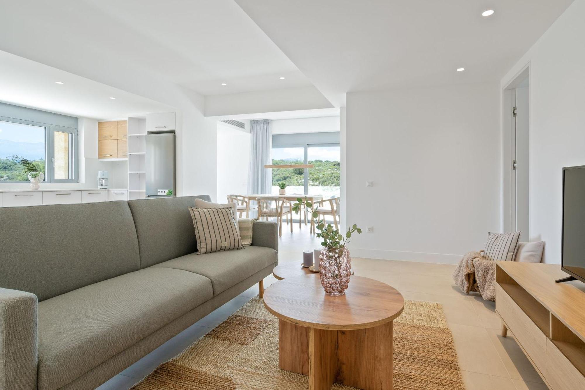 Le Mont Blanc - With Shared Pool Apartment Kounoupidhianá Екстериор снимка